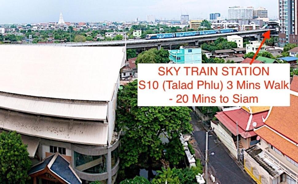 Jolly Suites & Spa Thapra Bangkok Bagian luar foto
